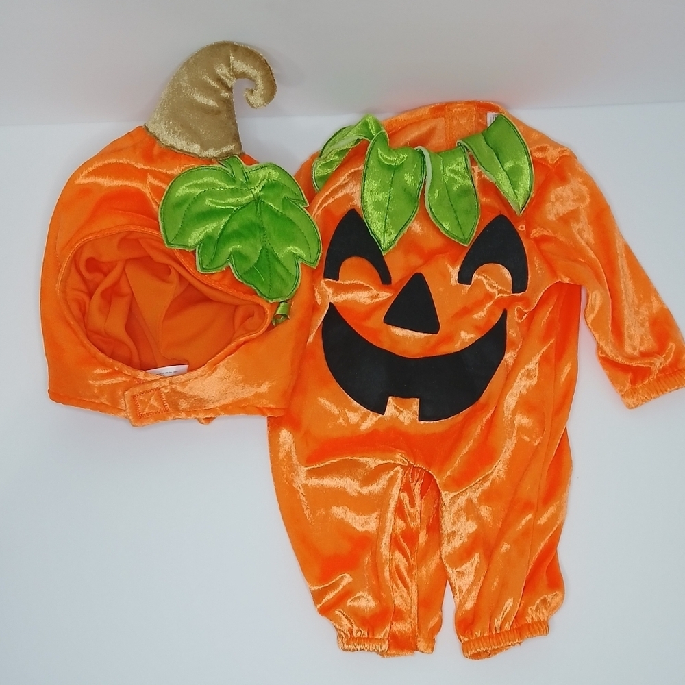 Infant Pumpkin Halloween Costume 0-6 Months Velour Jumpsuit & Hood 2PC